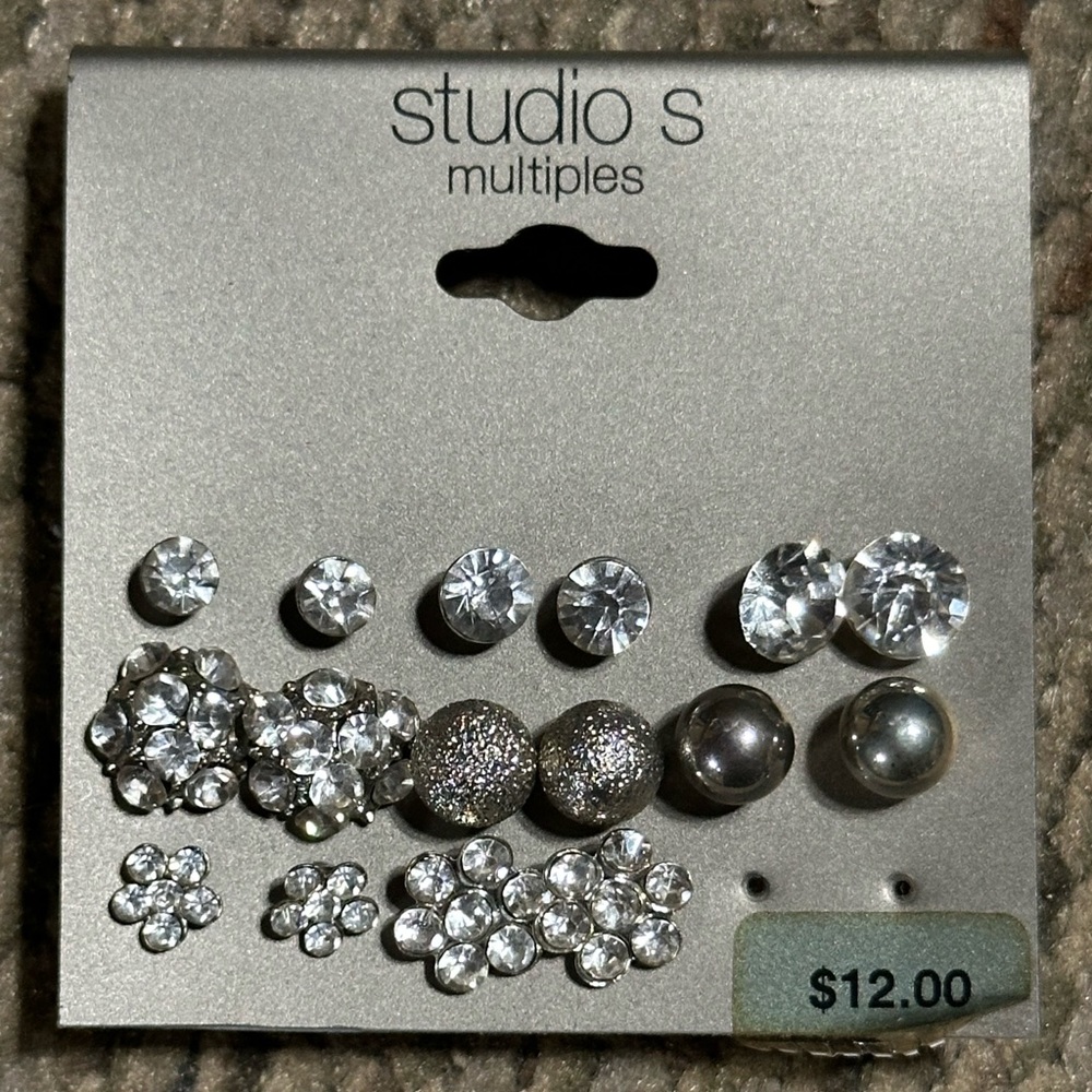 Earrings - 8 pair, NWT little studs, Crystal Studs, silver